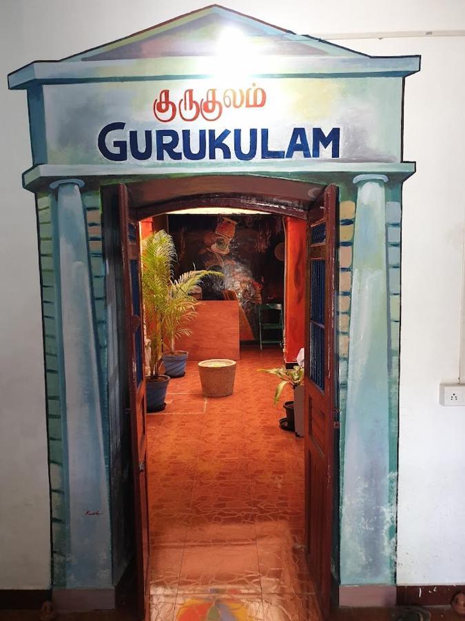 Hostel 111 By Gurukulam. Pondicherry Esterno foto